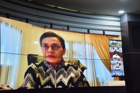 Achmad Pairin walkot metro ikuti rapat kordinasi melalui video conference Di dampingi Mentri Keuangan Sri Mulyani Indrawati serta para Gubernur dan Walikota se-Indonesia