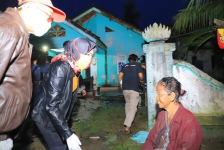 Meninjau Bencana Puting Beliung di Kecamatan Banjar Agung, Bupati Tulang Bawang Segera Gulirkan Bantuan