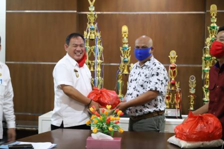 Ketua AJOI Berikan Apresiasi Bupati Tulang Bawang