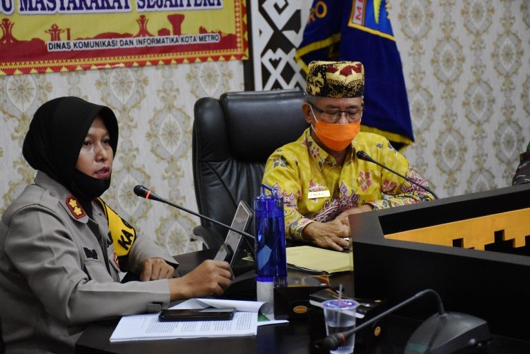 Pemkot metro lakukan rapat menuju tatanan normal baru produktif dan aman covid-19 (New Normal) di OR Setda Kota Metro