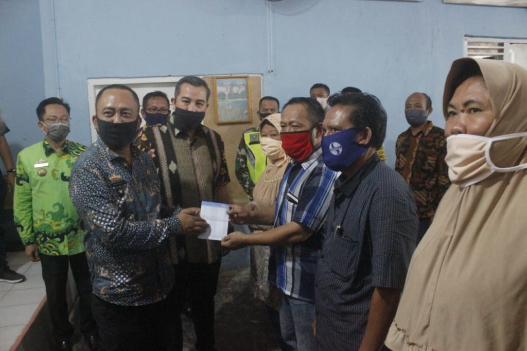 152 KK BLT DD Desa Pampangan Dibagikan