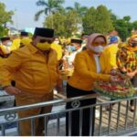 Ketua Golkar Lampung Arinal Djunaidi Pimpin Ziarah ke Makam Pahlawan