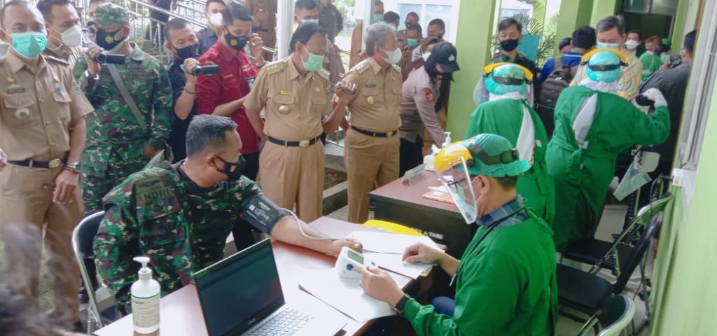 Walikota Metro gelar Vaksinasi Covid 19 di RSU Achmad Yani