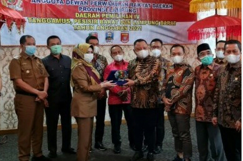 Bupati Tanggamus Menerima Kunjungan Reses DPRD Provinsi Lampung