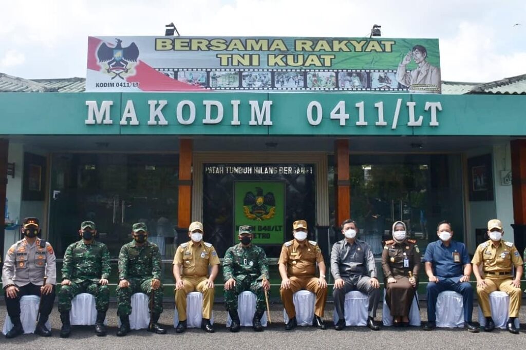 Danrem 043/Garuda Hitam Kunjungan Kerja Ke Makodim 0411/ LT