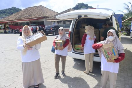 Gerindra Terus Berbuat Untuk Rakyat, PIRA Bagi 1000 Takdjil